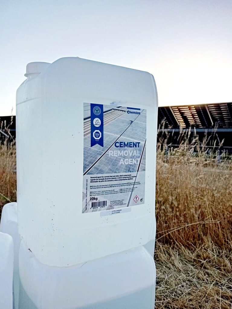 🔬 Chemitek en Chile: soluciones biodegradables eficientes para optimizar la industria fotovoltaica